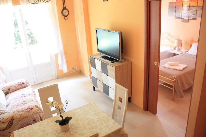 Apartment At Colosseo With Terrace Overlooking The Garden By Lyon Ρώμη Εξωτερικό φωτογραφία